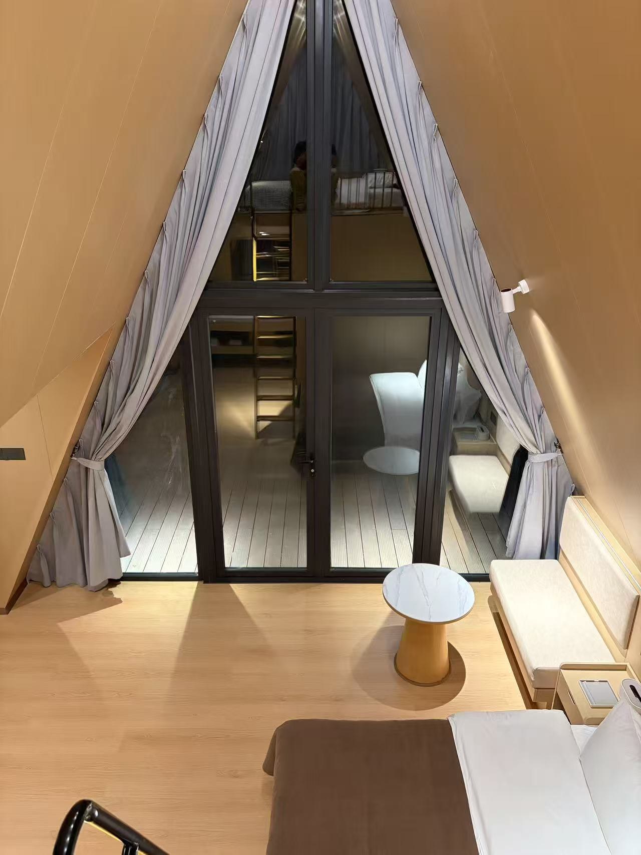 MANOR-X A-FRAME view 9